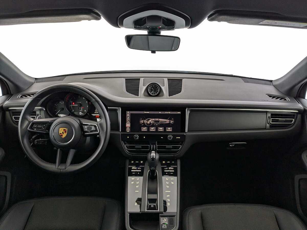 Porsche Macan с пробегом — 2021 год. Фото: #11