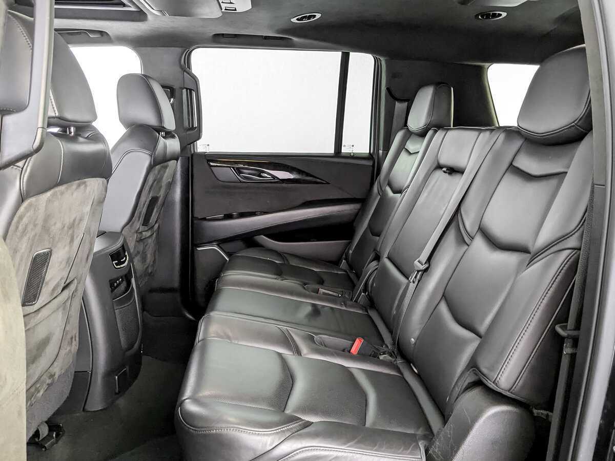 Cadillac Escalade с пробегом — 2020 год. Фото: #9