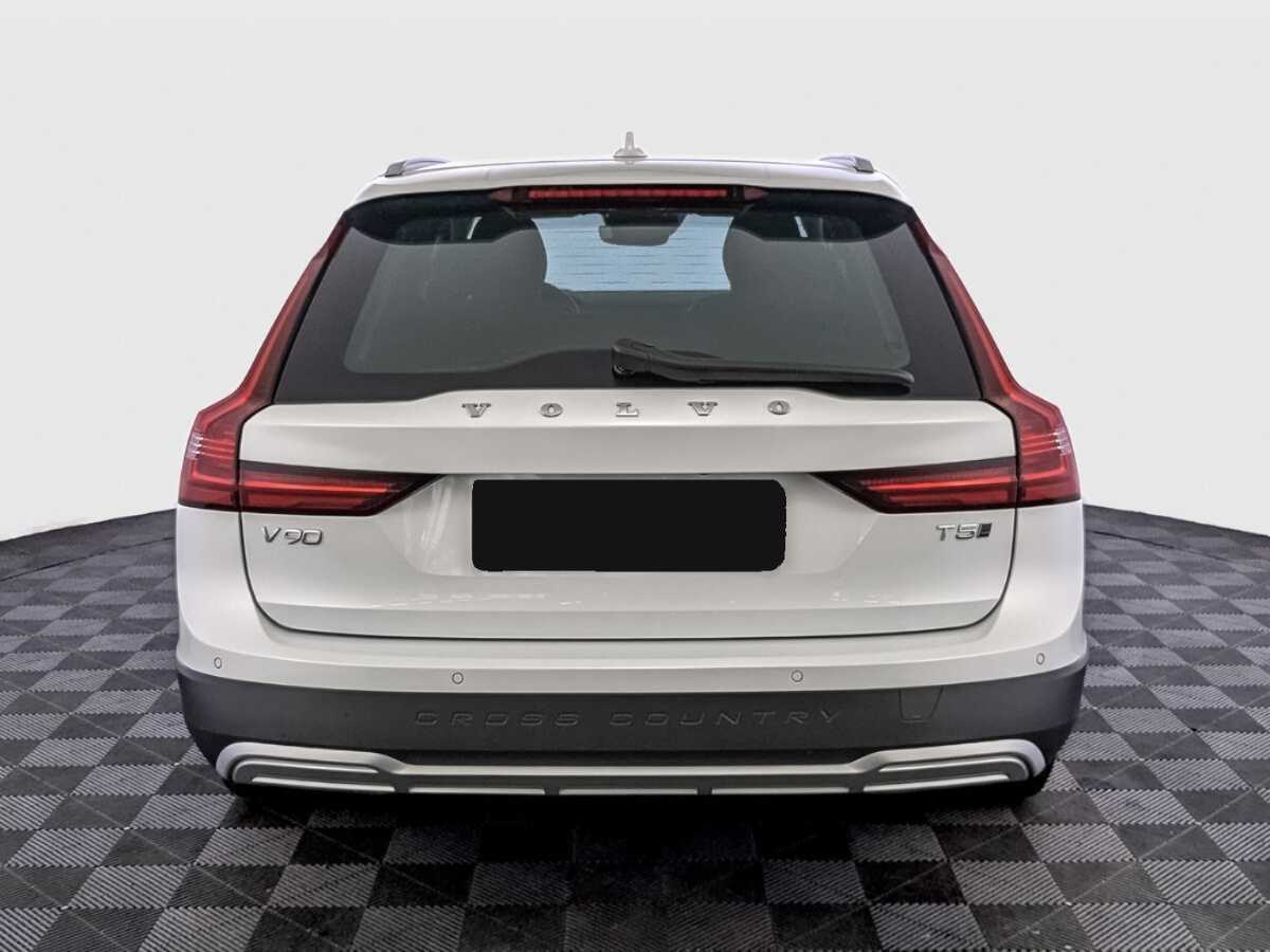 Volvo V90 Cross Country с пробегом — 2021 год. Фото: #5