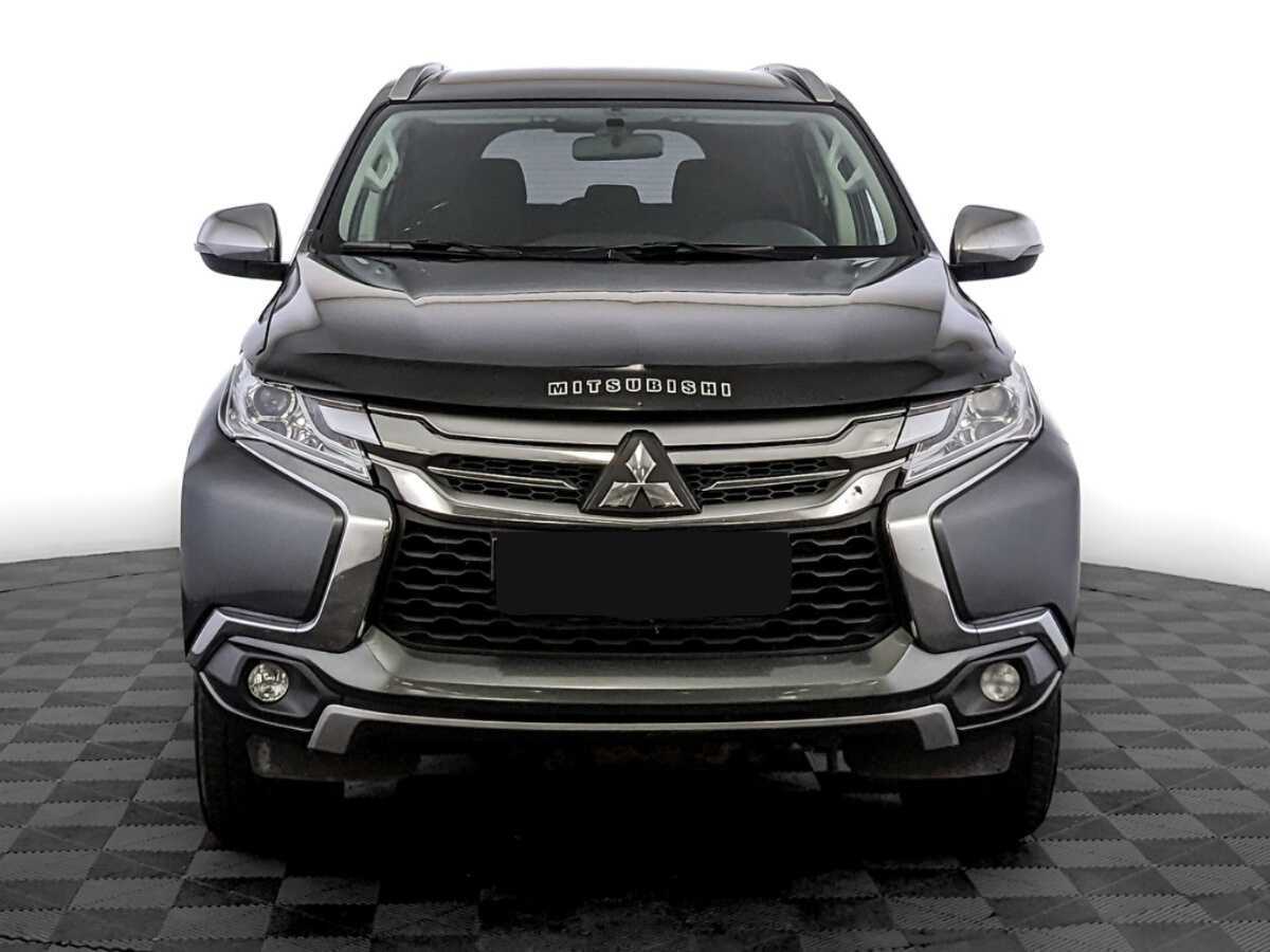 Mitsubishi Pajero Sport с пробегом — 2021 год. Фото: #1