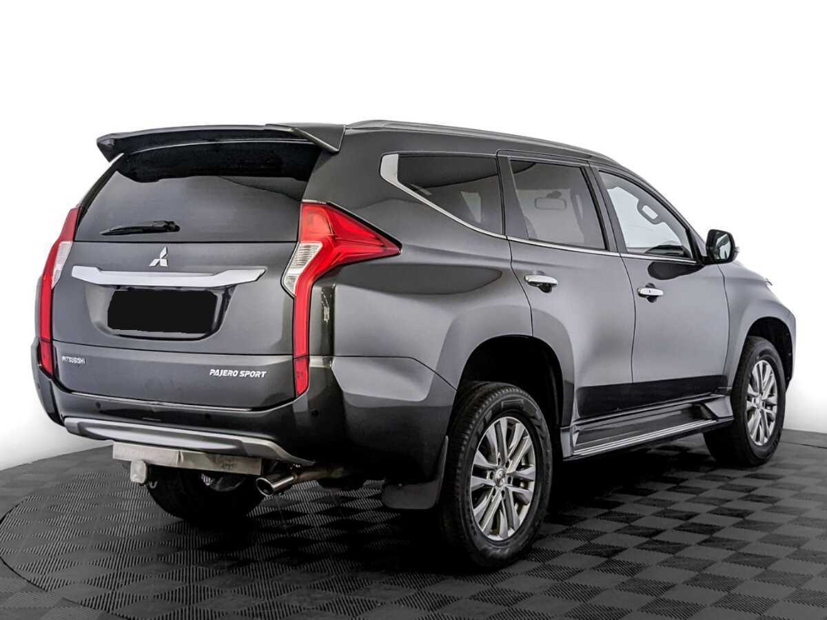 Mitsubishi Pajero Sport с пробегом — 2021 год. Фото: #4