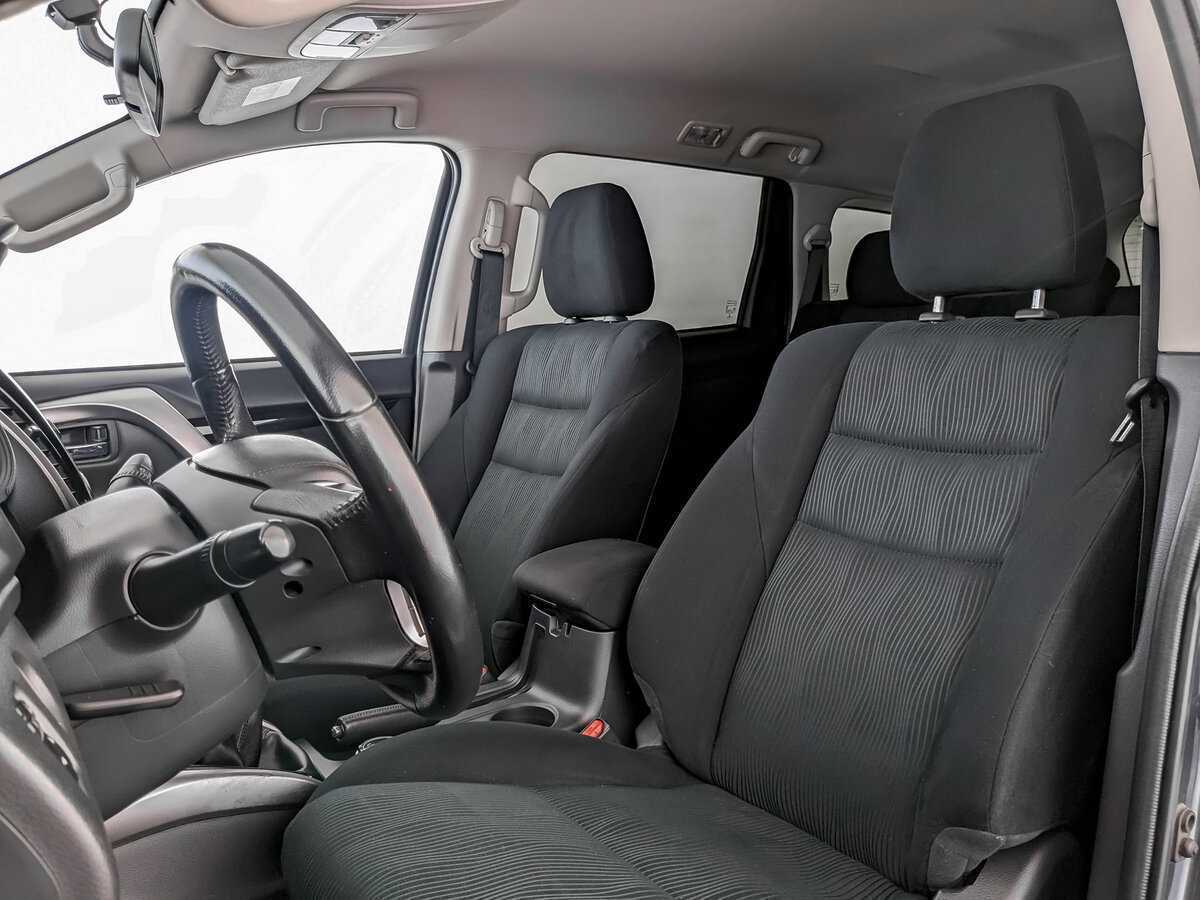 Mitsubishi Pajero Sport с пробегом — 2021 год. Фото: #15