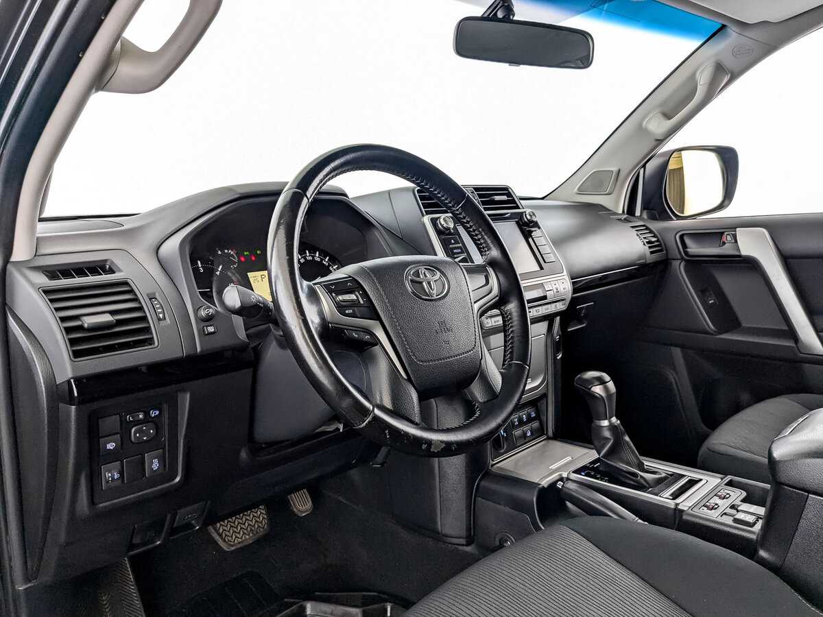 Toyota Land Cruiser Prado с пробегом — 2019 год. Фото: #13