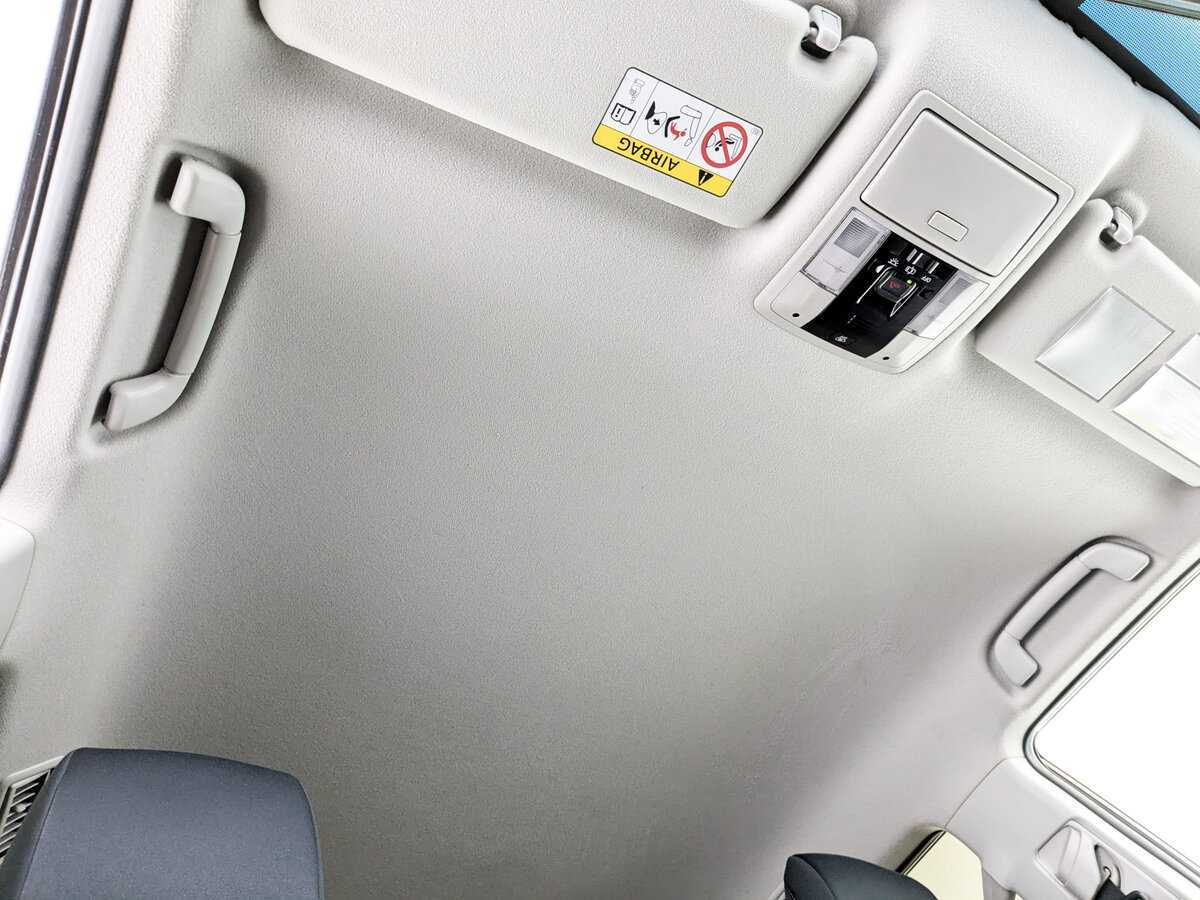 Toyota Land Cruiser Prado с пробегом — 2019 год. Фото: #18