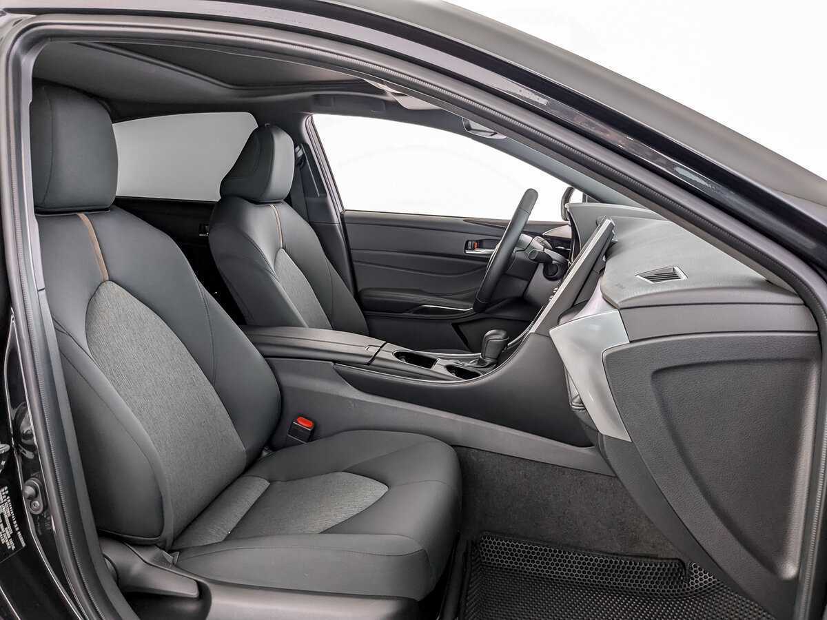 Toyota Avalon с пробегом — 2022 год. Фото: #18