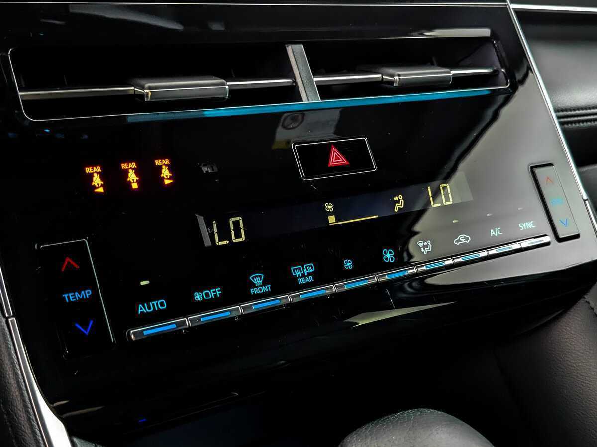 Toyota Avalon с пробегом — 2022 год. Фото: #20