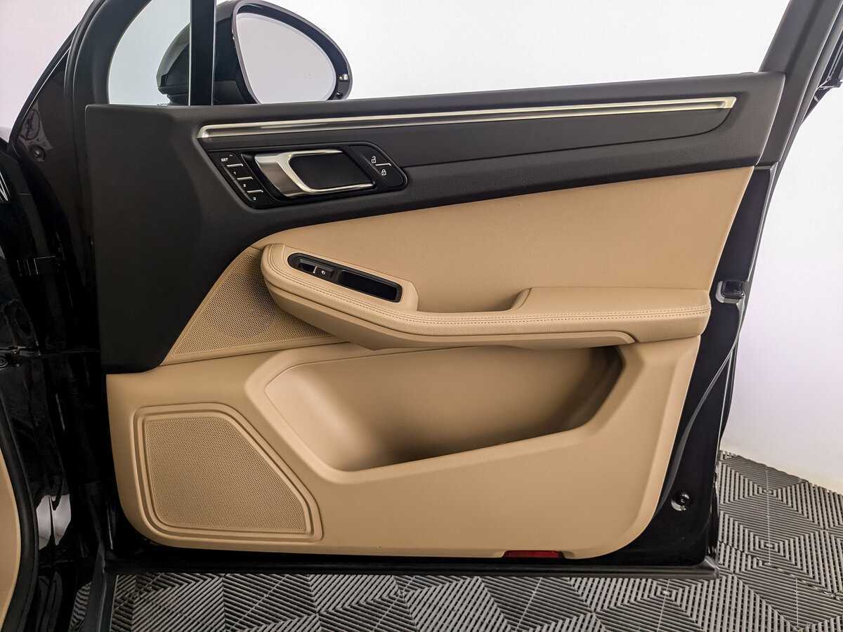 Porsche Macan с пробегом — 2019 год. Фото: #20