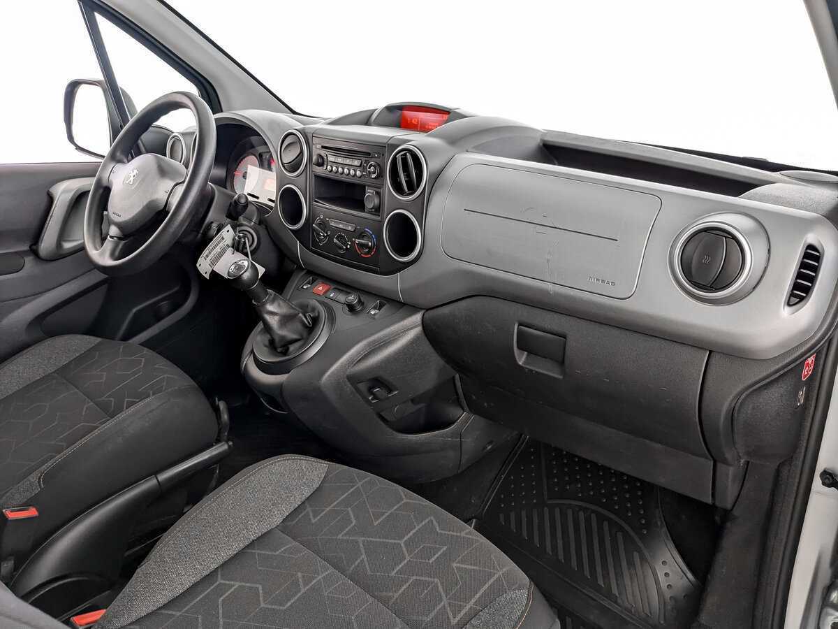 Peugeot Partner с пробегом — 2018 год. Фото: #8