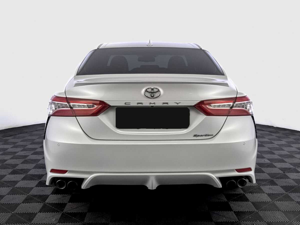 Toyota Camry с пробегом — 2023 год. Фото: #5