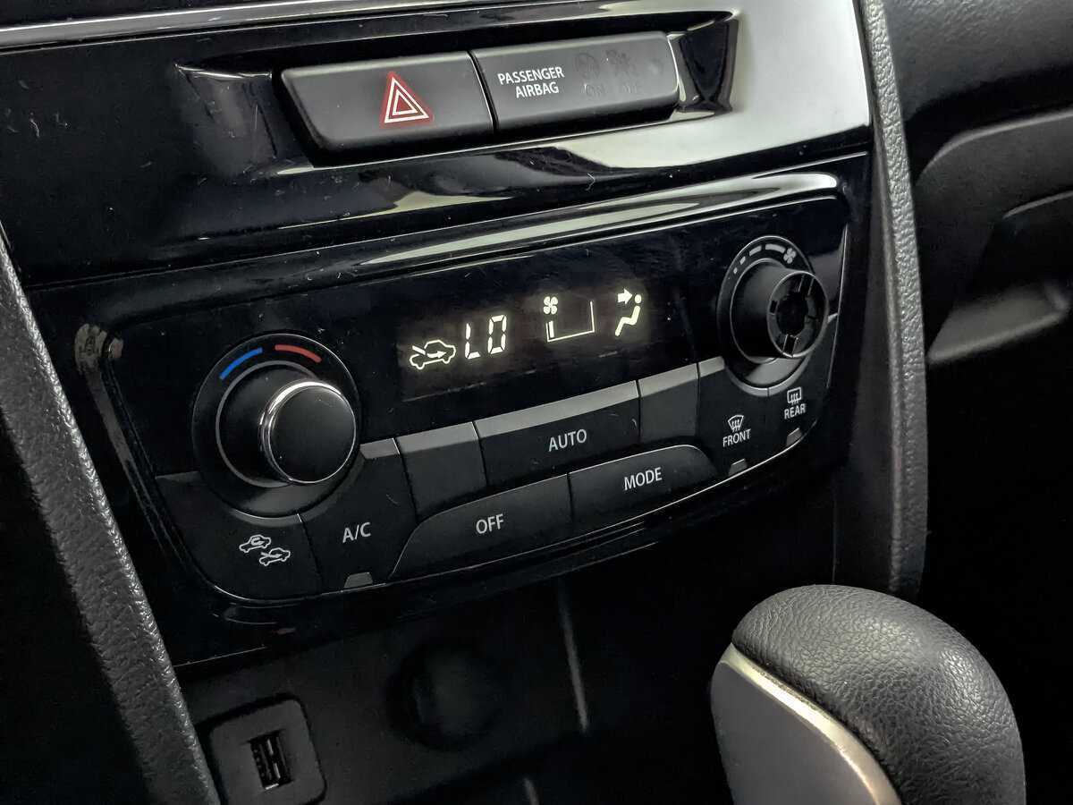 Suzuki Vitara с пробегом — 2016 год. Фото: #20