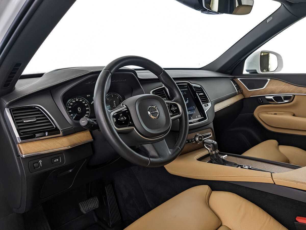 Volvo XC90 с пробегом — 2018 год. Фото: #10