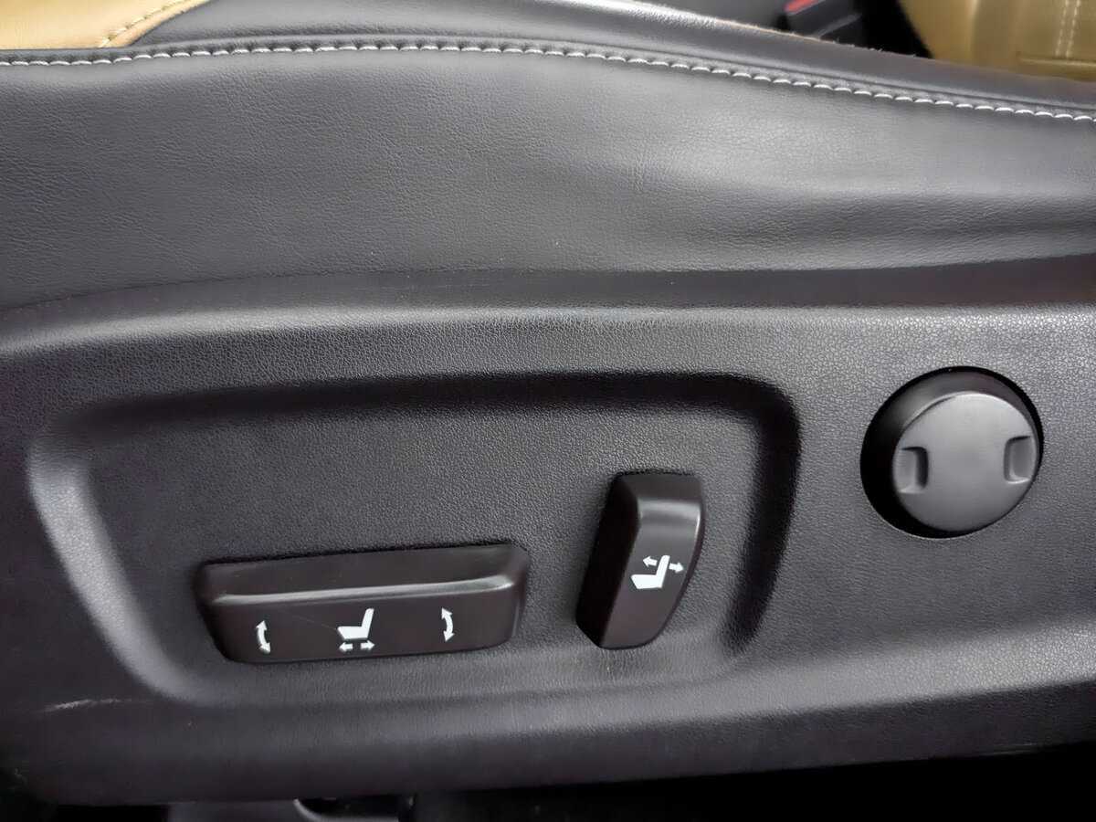 Lexus RX с пробегом — 2018 год. Фото: #16