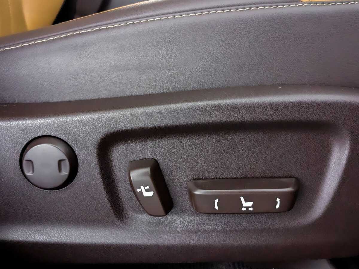 Lexus RX с пробегом — 2018 год. Фото: #20