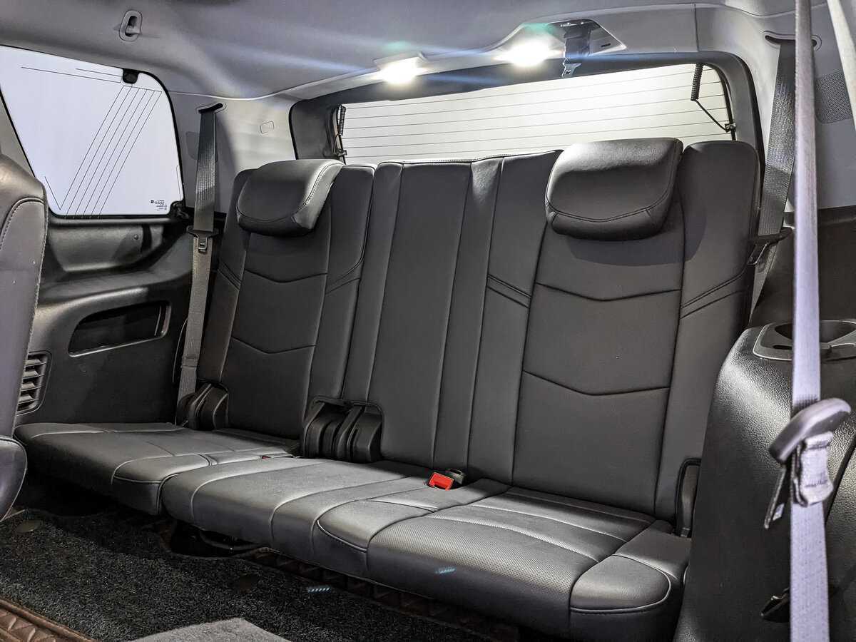 Cadillac Escalade с пробегом — 2018 год. Фото: #20