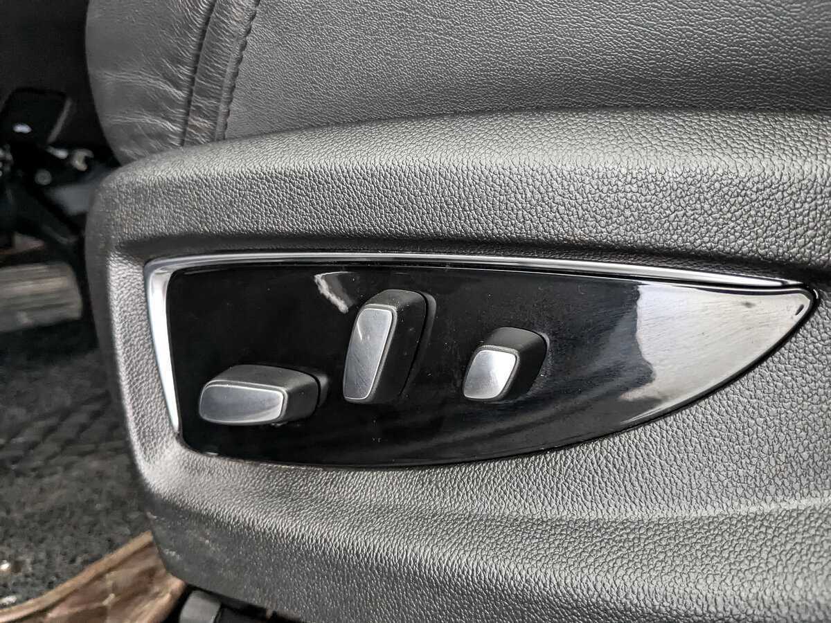 Cadillac Escalade с пробегом — 2018 год. Фото: #23