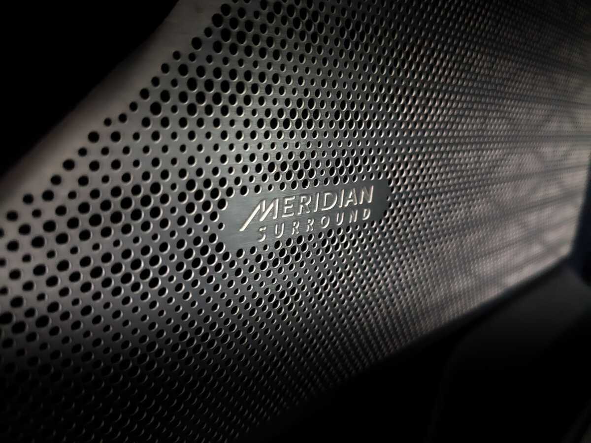 Land Rover Range Rover Velar с пробегом — 2017 год. Фото: #23