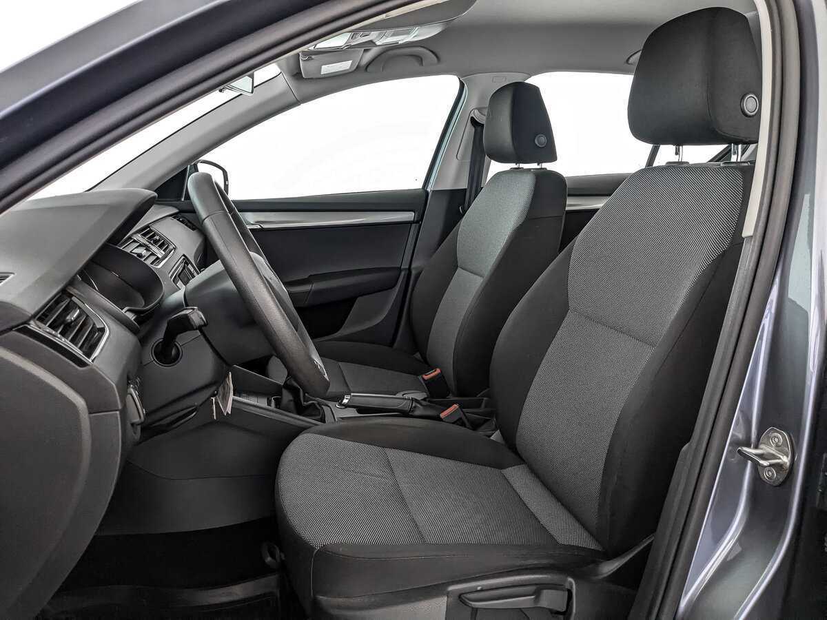 Skoda Octavia с пробегом — 2015 год. Фото: #15