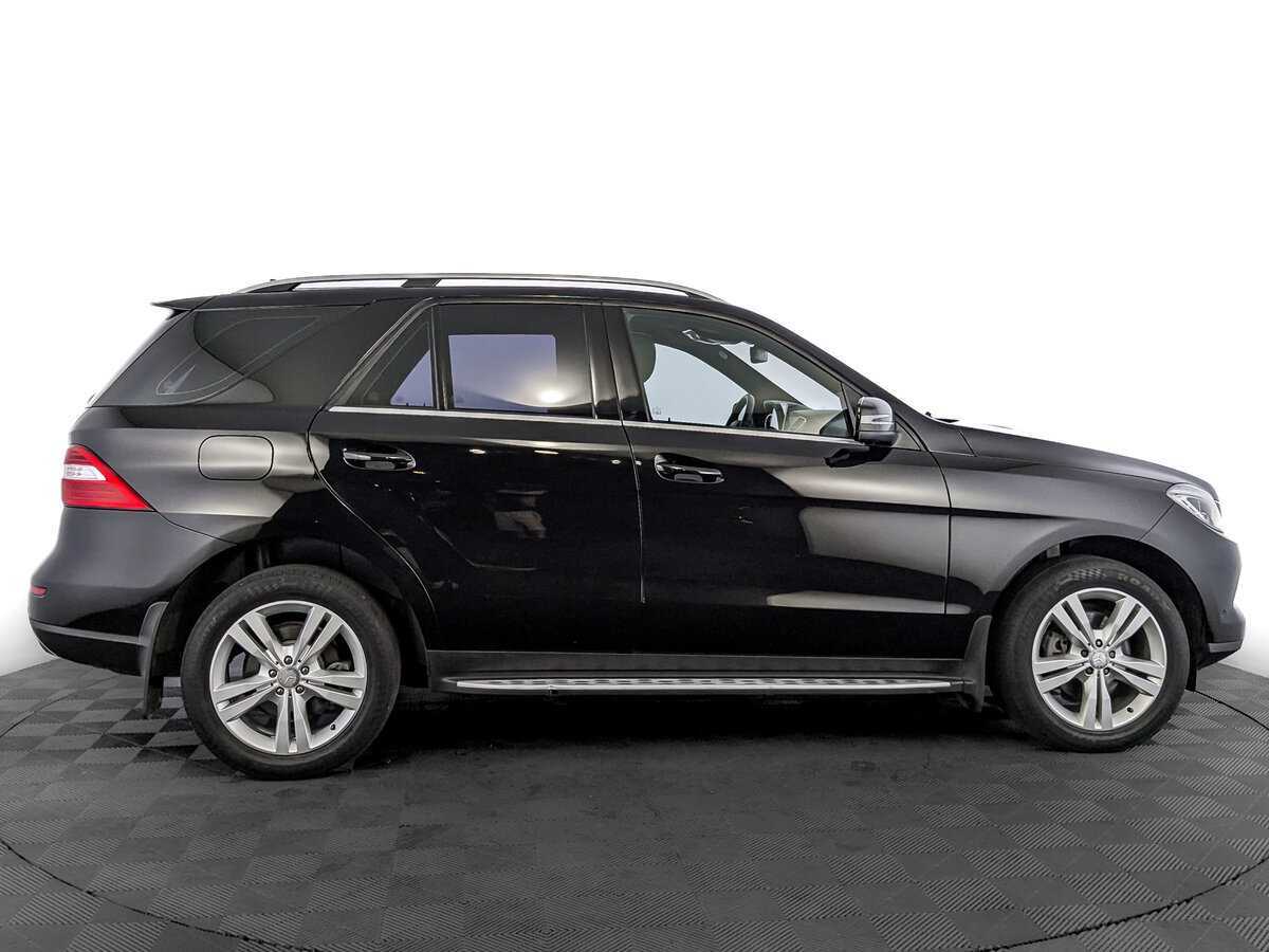 Mercedes-Benz M-Класс с пробегом — 2014 год. Фото: #3