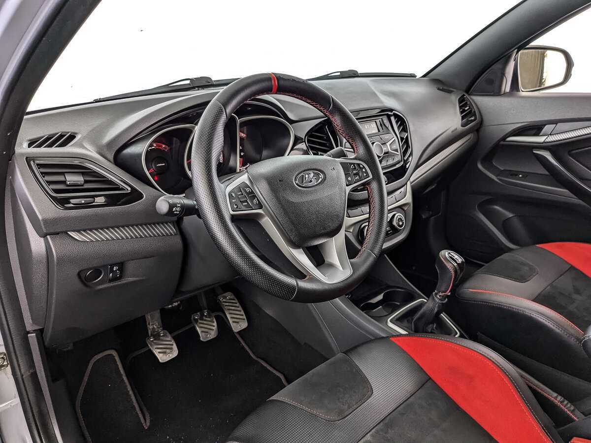 Lada (ВАЗ) Vesta с пробегом — 2019 год. Фото: #10