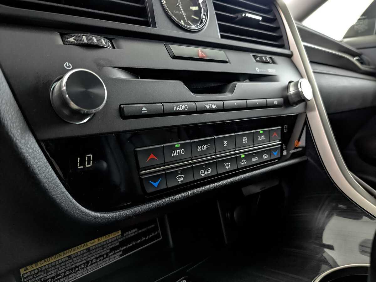 Lexus RX с пробегом — 2018 год. Фото: #16