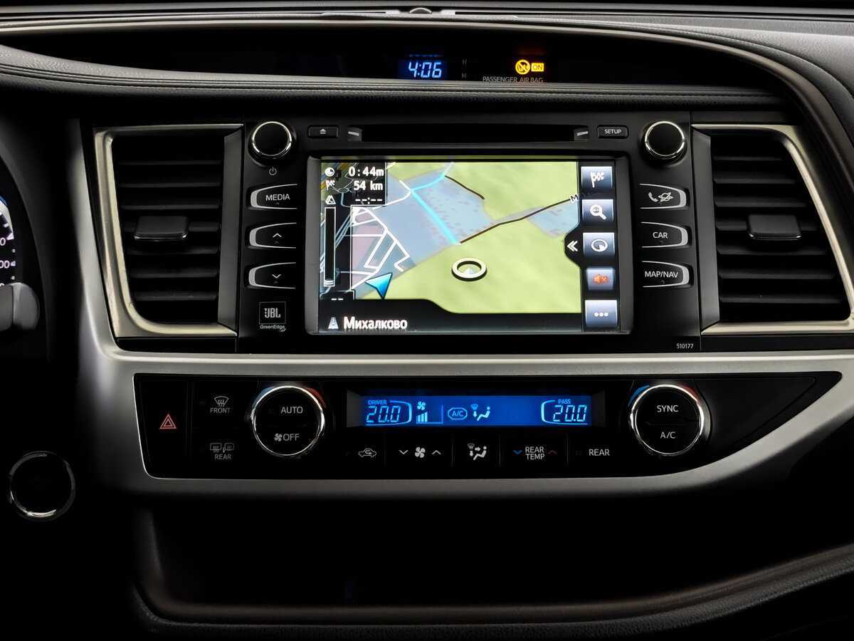 Toyota Highlander с пробегом — 2019 год. Фото: #12