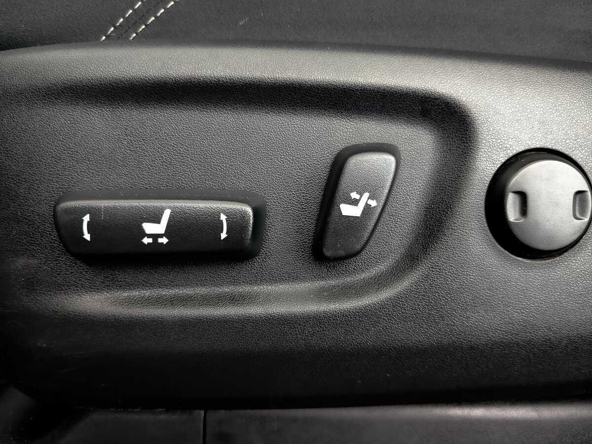 Toyota Land Cruiser Prado с пробегом — 2020 год. Фото: #22