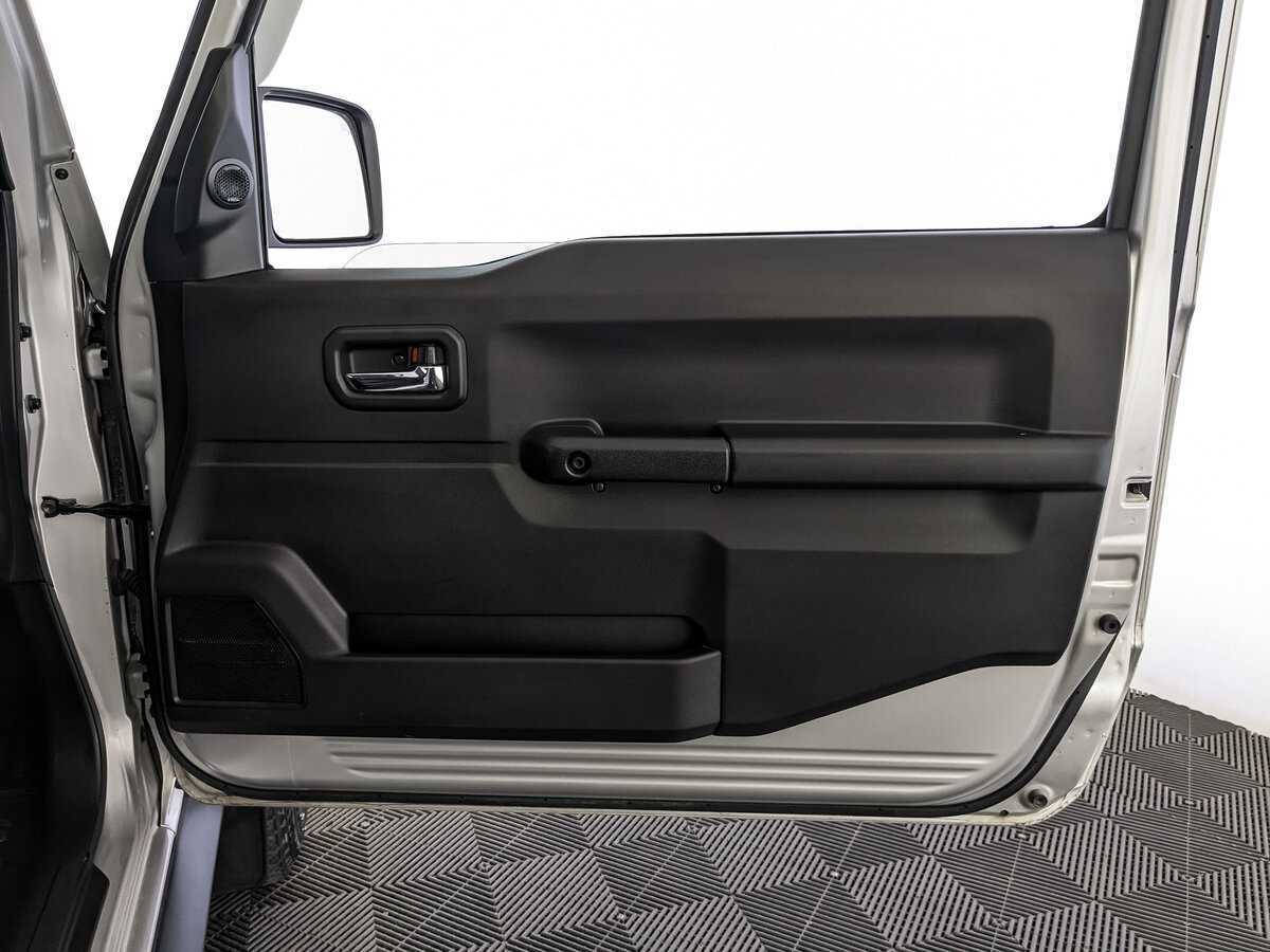 Suzuki Jimny с пробегом — 2021 год. Фото: #20