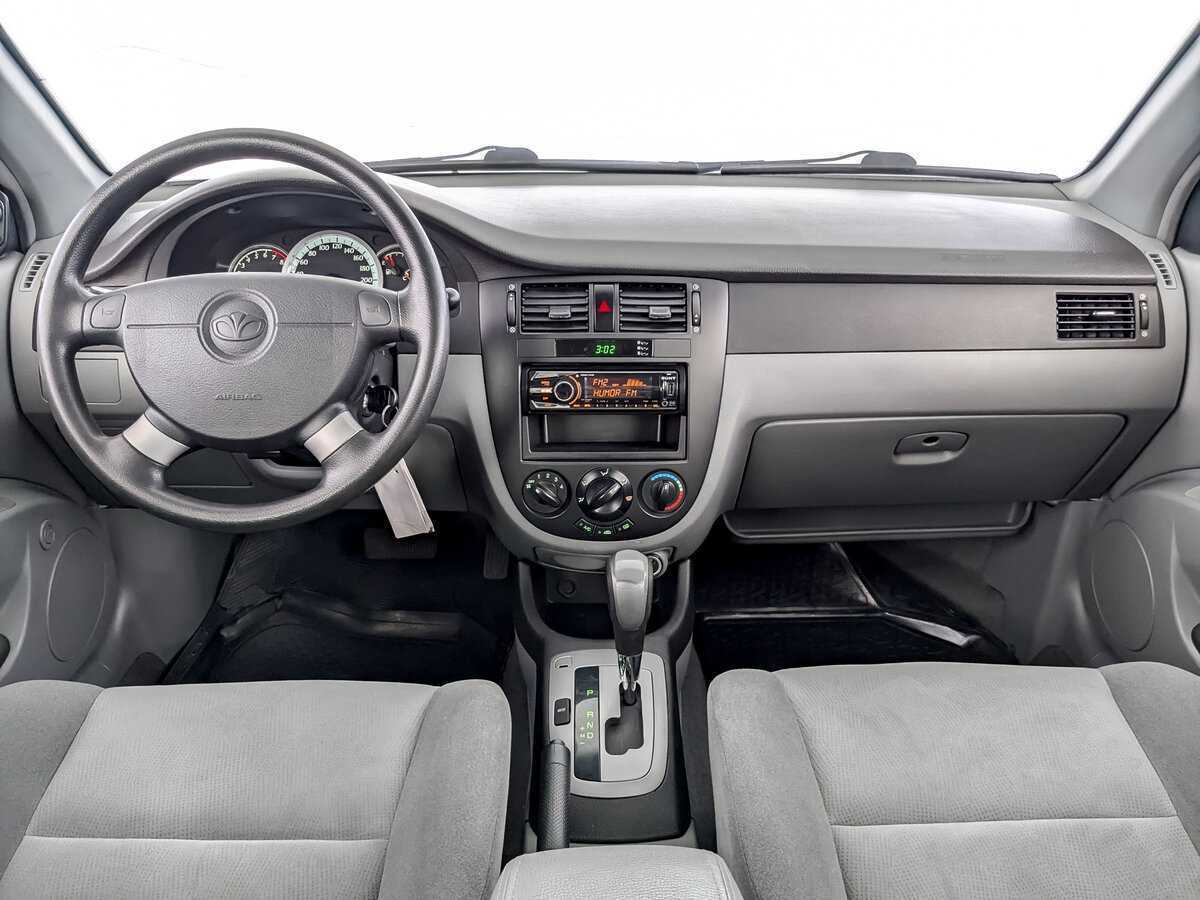 Daewoo Gentra с пробегом — 2014 год. Фото: #11