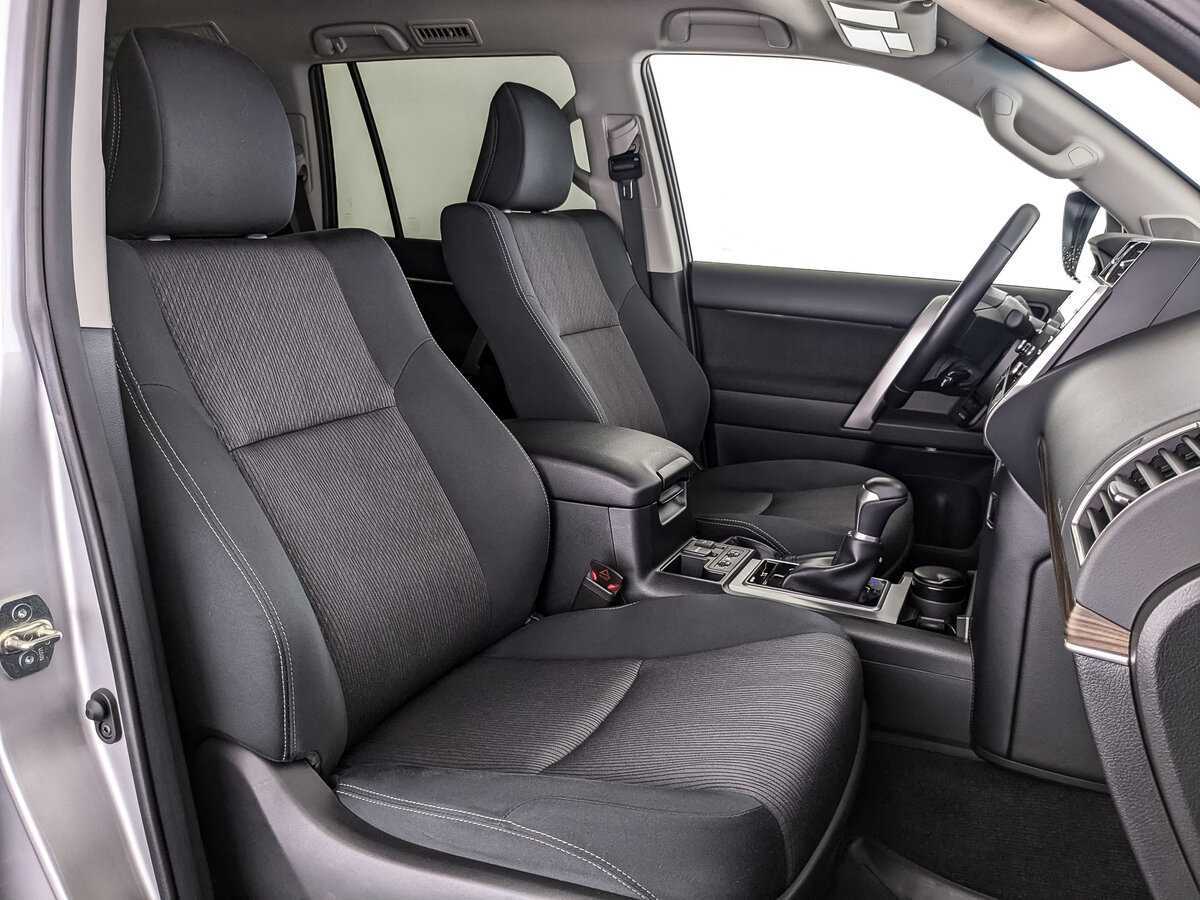 Toyota Land Cruiser Prado с пробегом — 2021 год. Фото: #18