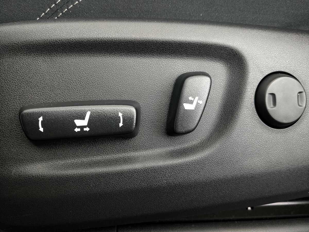 Toyota Land Cruiser Prado с пробегом — 2021 год. Фото: #21