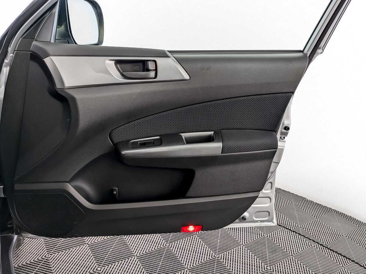 Subaru Forester с пробегом — 2012 год. Фото: #19