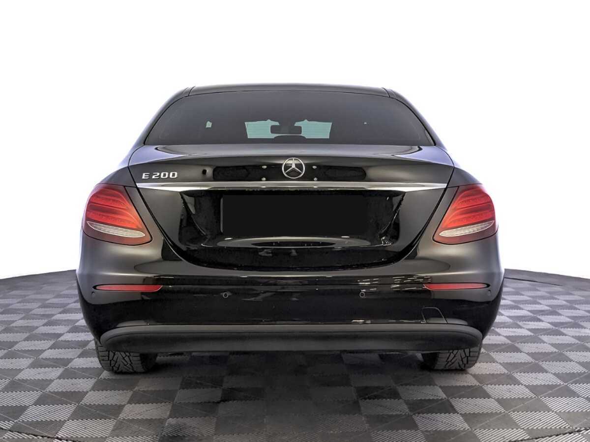 Mercedes-Benz E-Класс с пробегом — 2019 год. Фото: #5