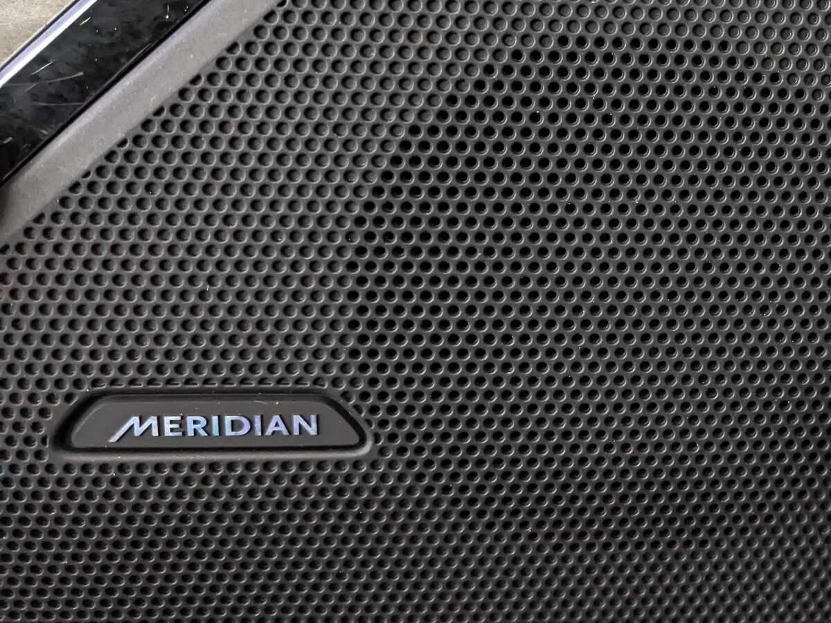 Land Rover Range Rover Velar с пробегом — 2018 год. Фото: #20