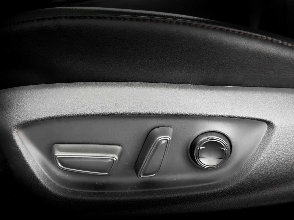 Toyota Camry с пробегом — 2023 год. Фото: #16