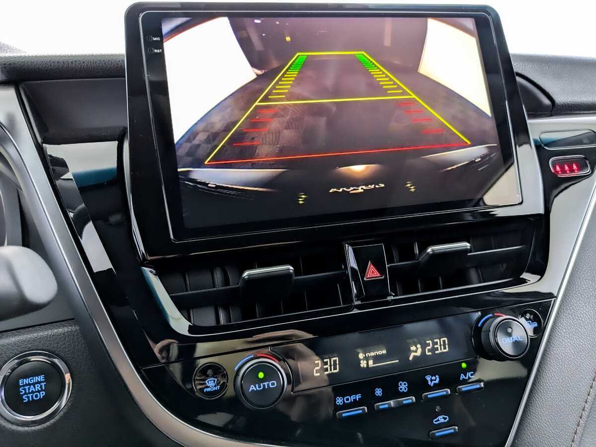 Toyota Camry с пробегом — 2023 год. Фото: #22