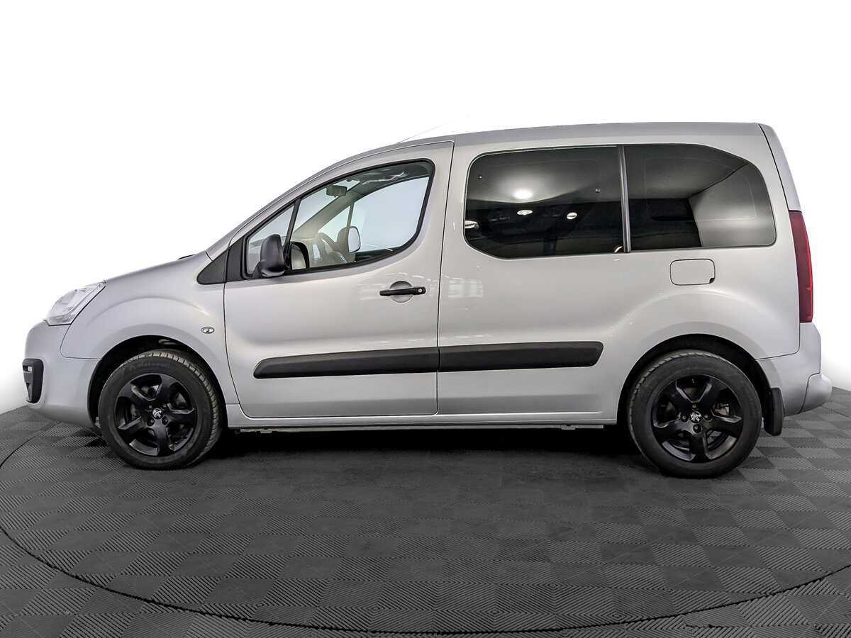 Peugeot Partner с пробегом — 2021 год. Фото: #7