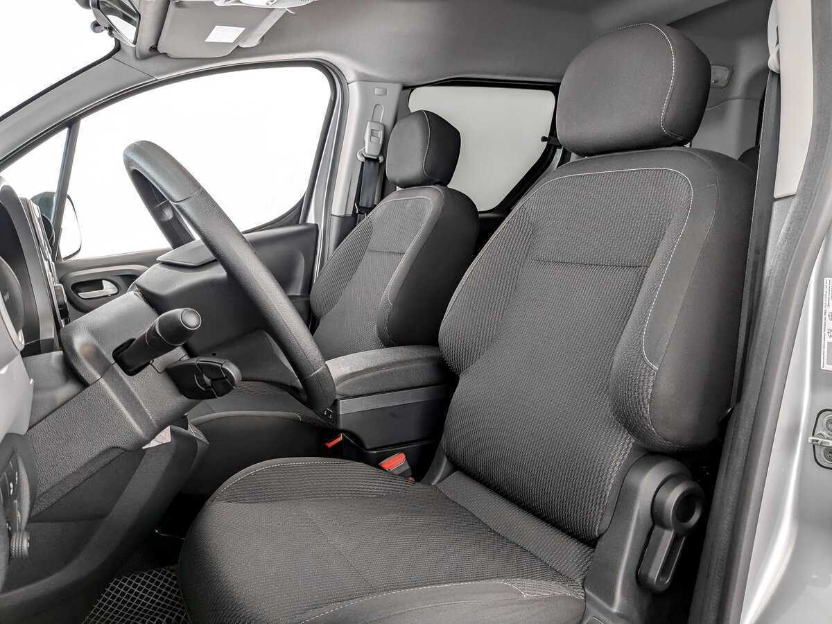 Peugeot Partner с пробегом — 2021 год. Фото: #15