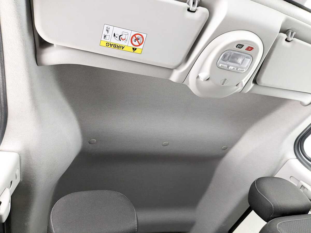 Peugeot Partner с пробегом — 2021 год. Фото: #17