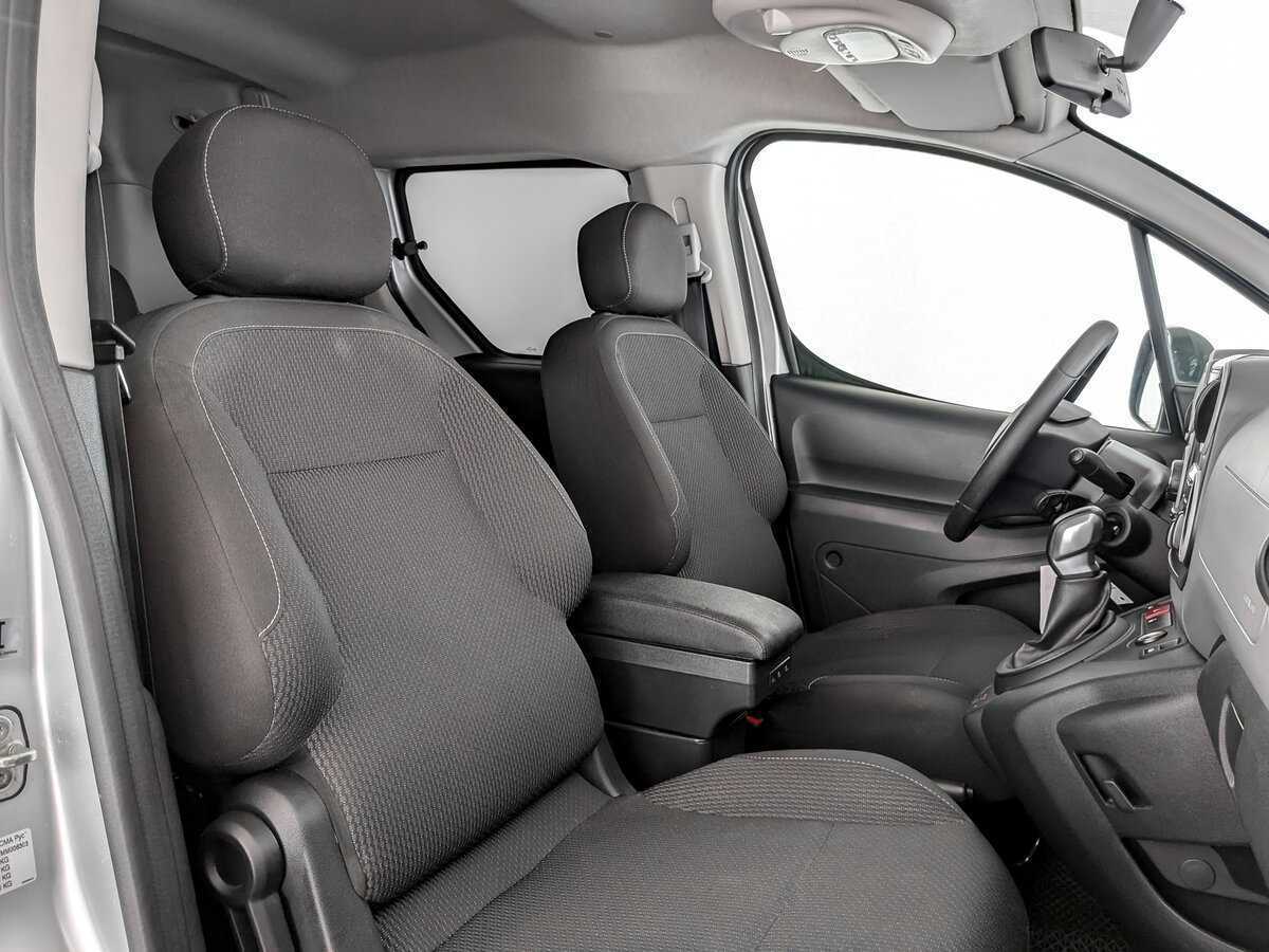 Peugeot Partner с пробегом — 2021 год. Фото: #18