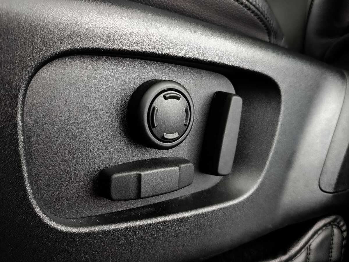 Land Rover Range Rover Sport с пробегом — 2020 год. Фото: #23