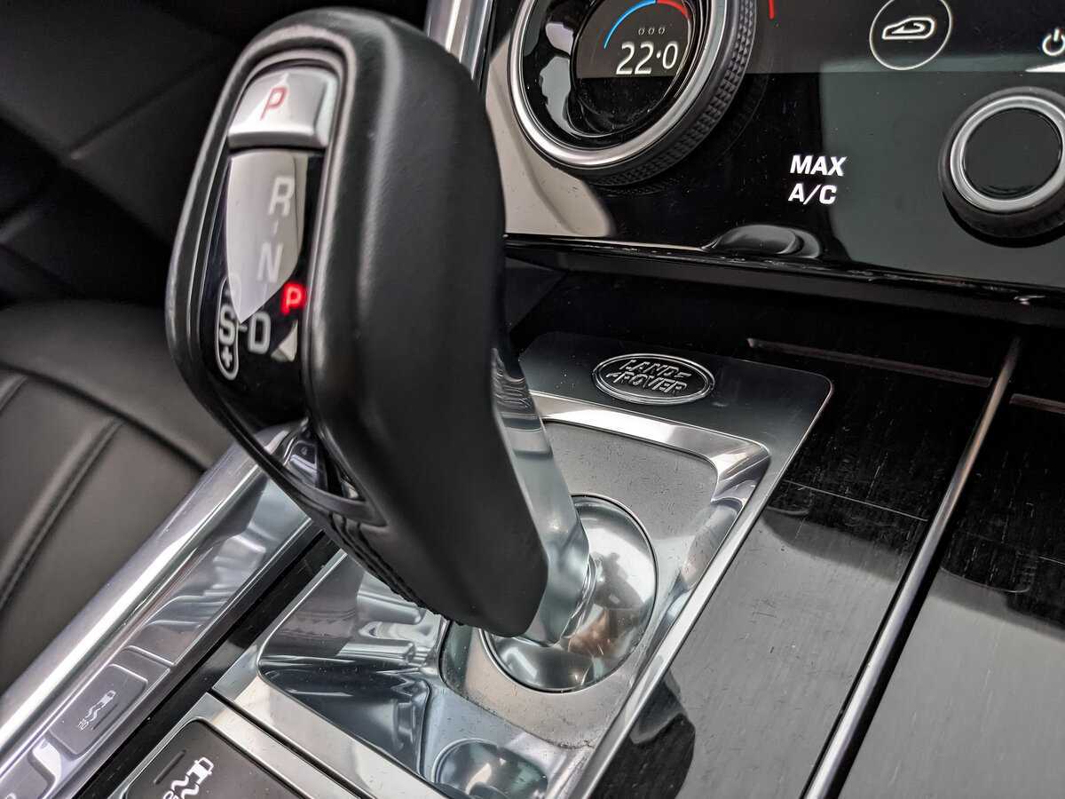 Land Rover Range Rover Sport с пробегом — 2020 год. Фото: #24