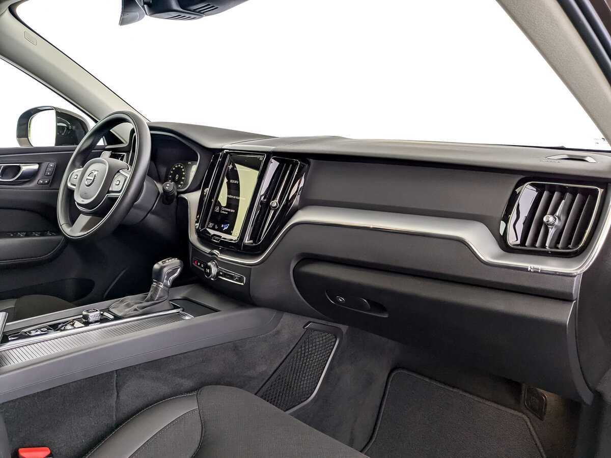 Volvo XC60 с пробегом — 2020 год. Фото: #8