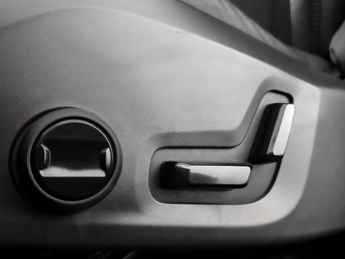 Volvo XC60 с пробегом — 2020 год. Фото: #16