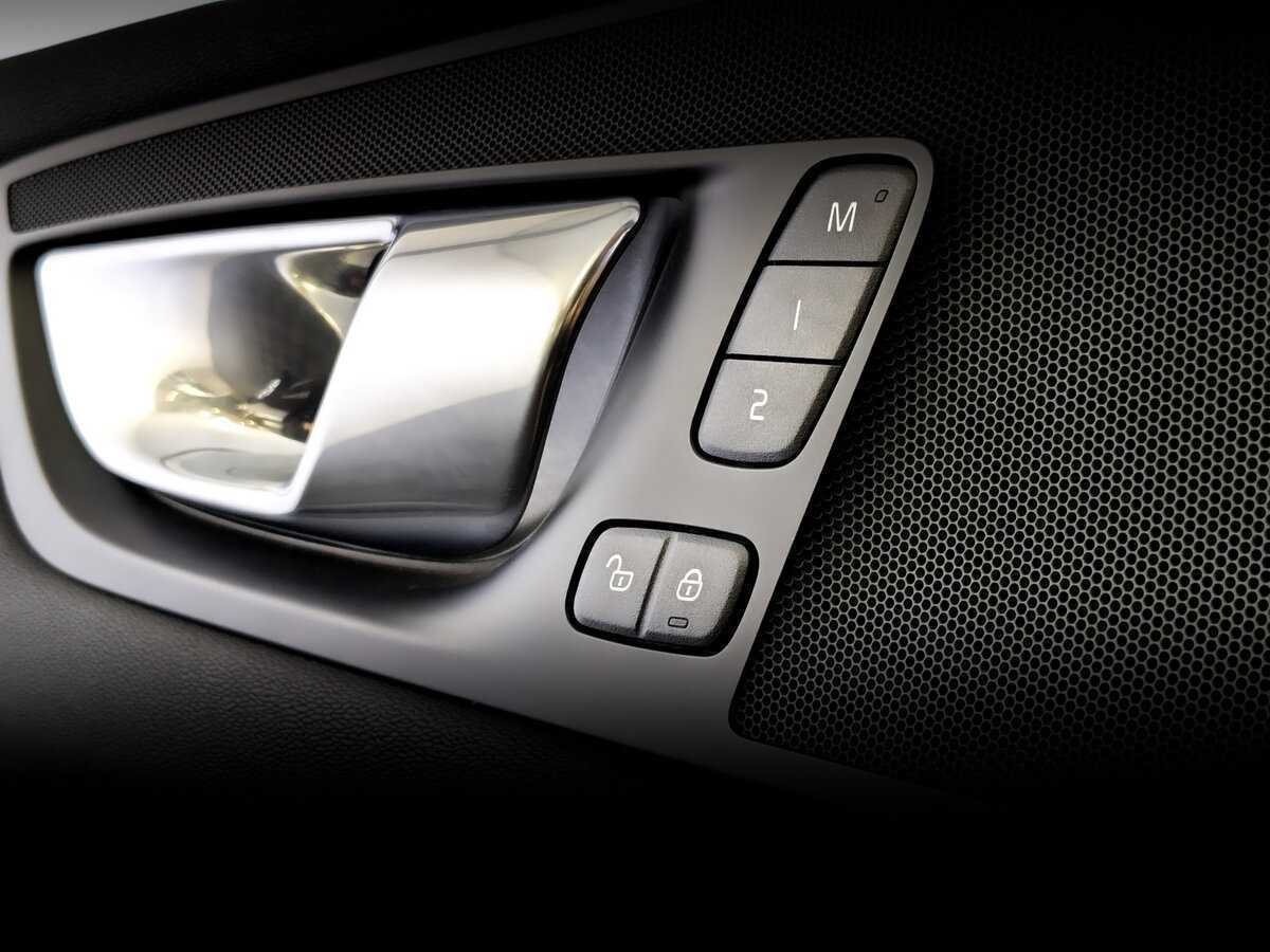 Volvo XC60 с пробегом — 2020 год. Фото: #17