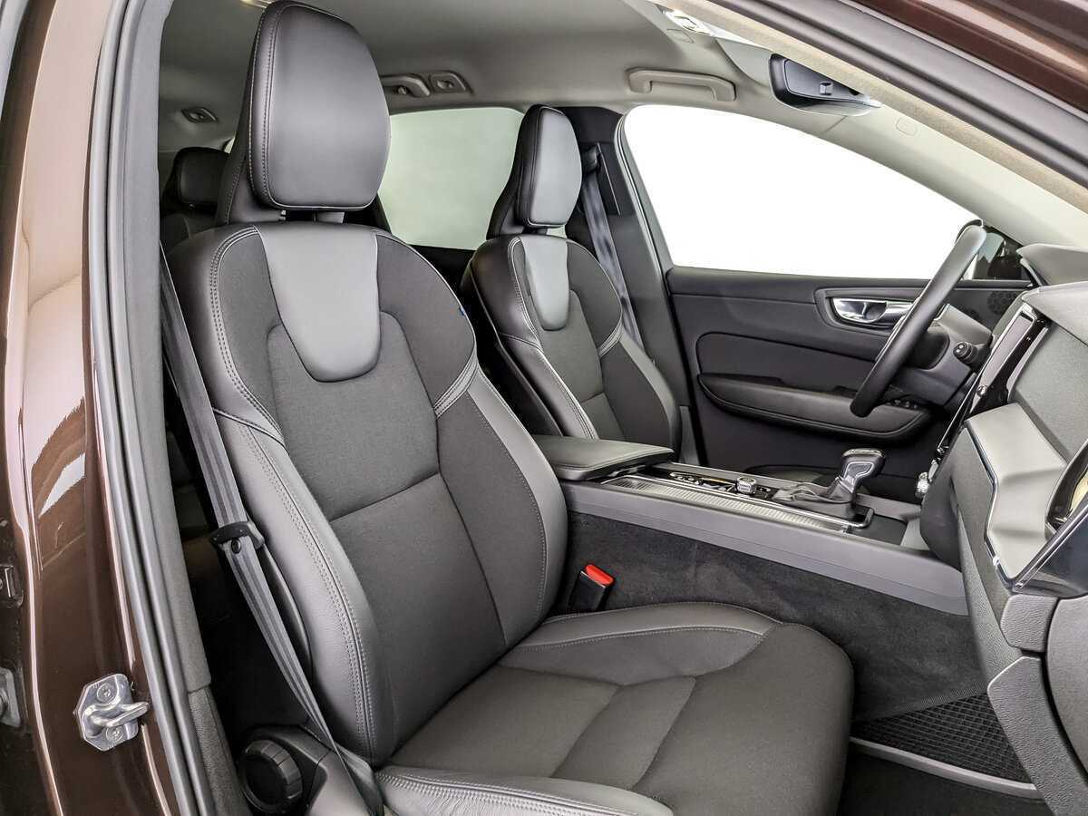 Volvo XC60 с пробегом — 2020 год. Фото: #20