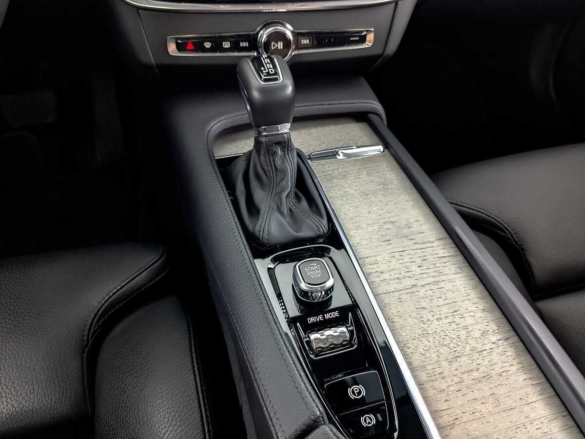 Volvo S90 с пробегом — 2021 год. Фото: #21