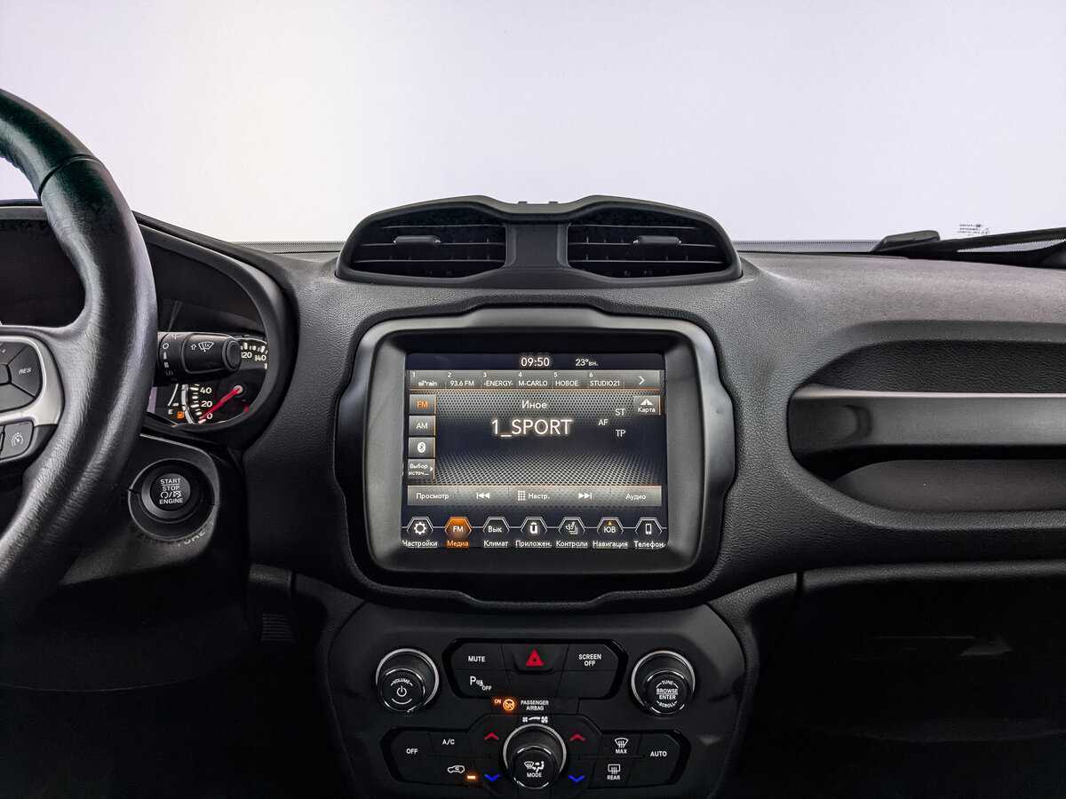 Jeep Renegade с пробегом — 2018 год. Фото: #12