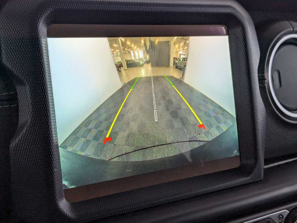 Jeep Wrangler с пробегом — 2019 год. Фото: #21