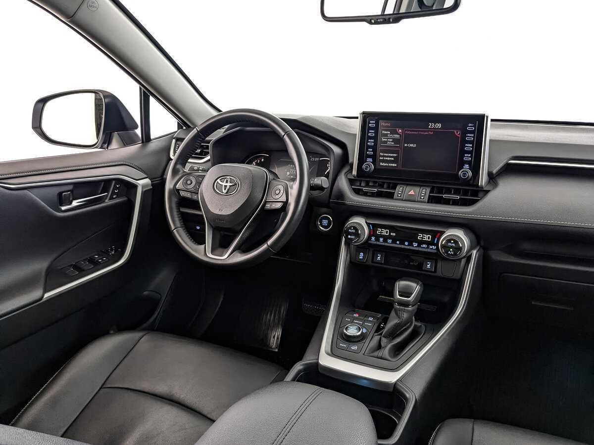 Toyota RAV4 с пробегом — 2021 год. Фото: #24