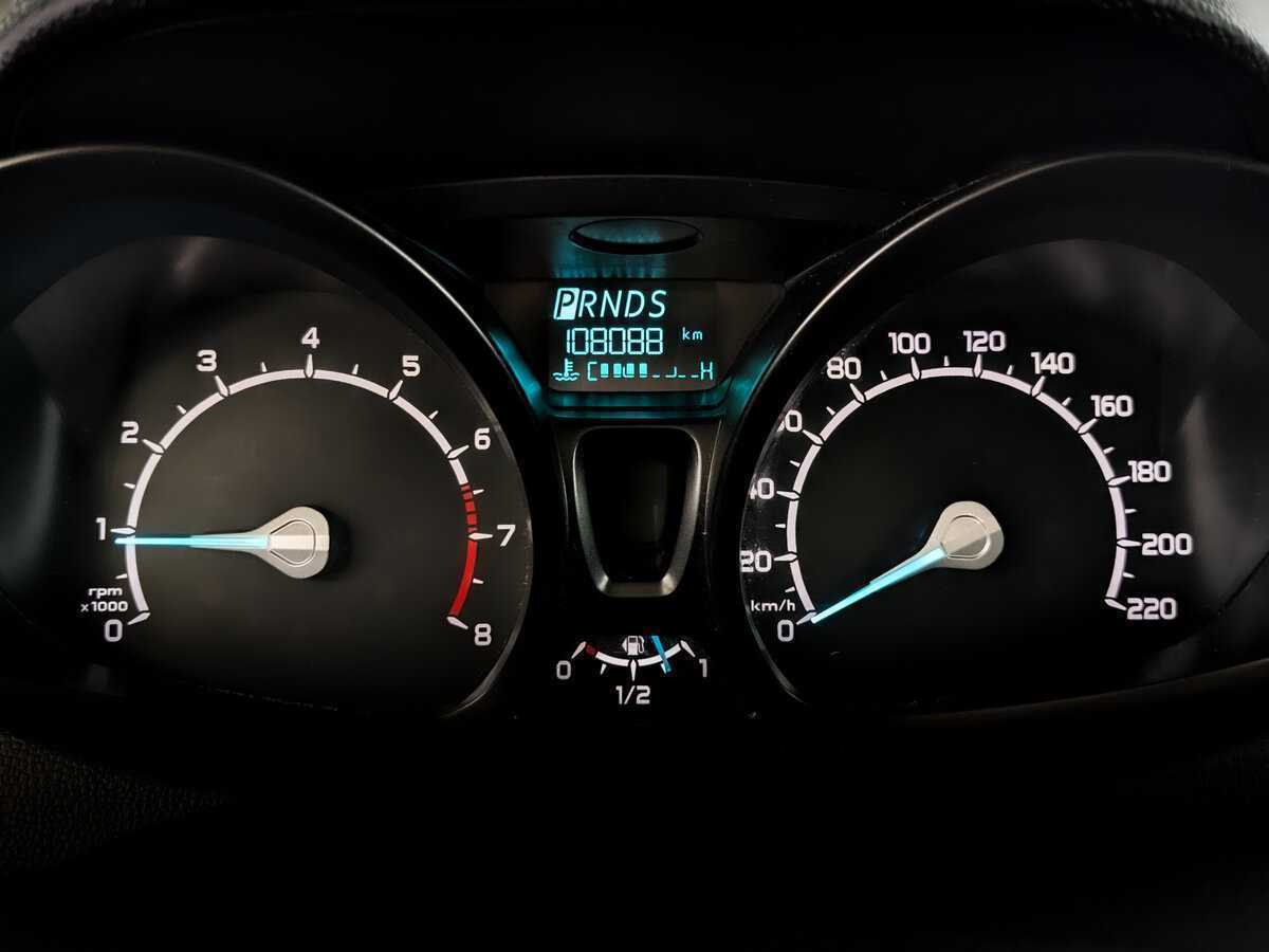 Ford EcoSport с пробегом — 2016 год. Фото: #9